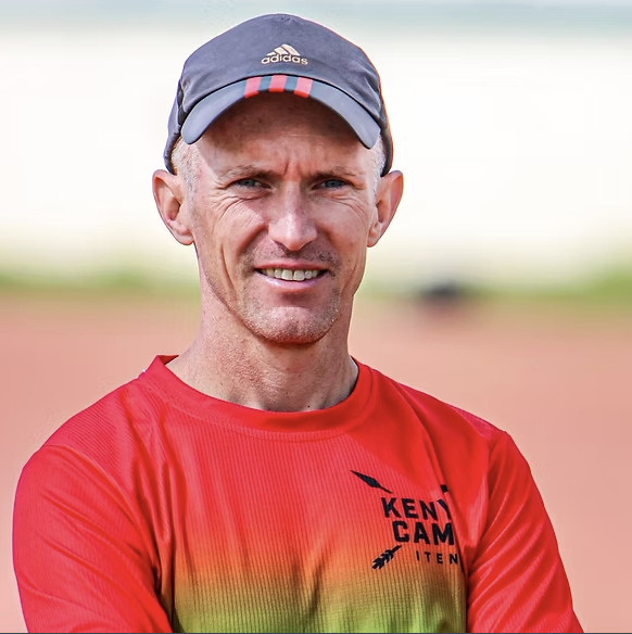 Hugo Van Den Broek MarathonJournal