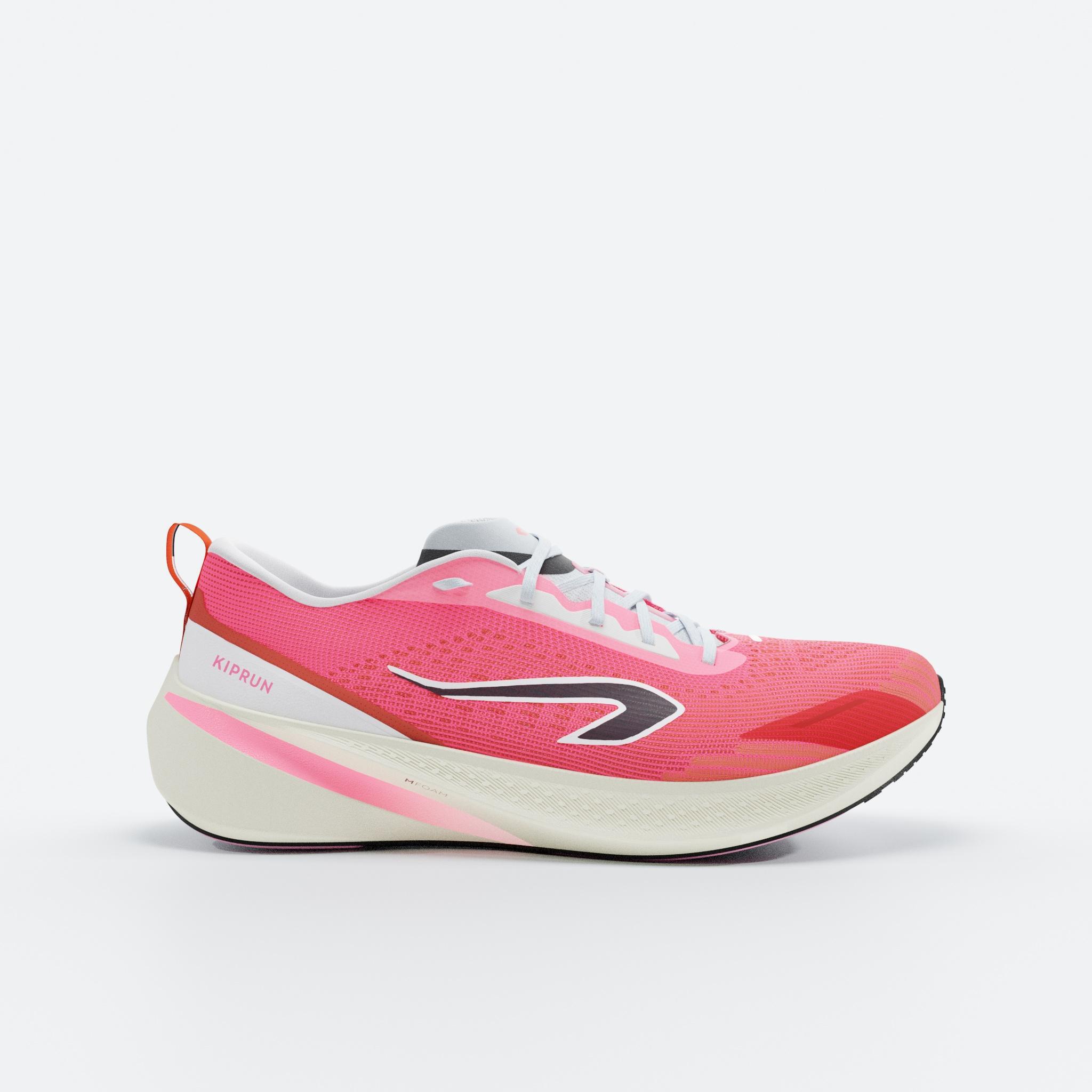 KIPRUN Cushion 500 in bubblegum pink, showing breathable jacquard mesh upper, cushioned heel, and durable anti-slip rubber ou