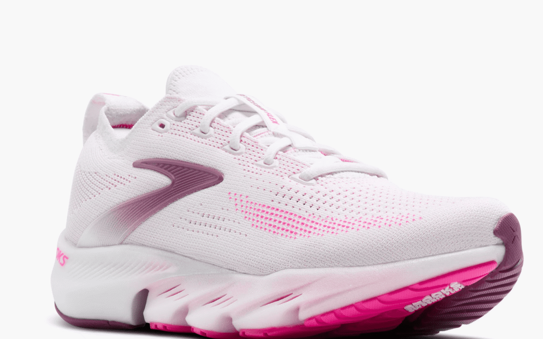 Brooks Glycerin Flex Review: The “Rule-Bending” Trainer Breaking the Stiff Shoe Mold